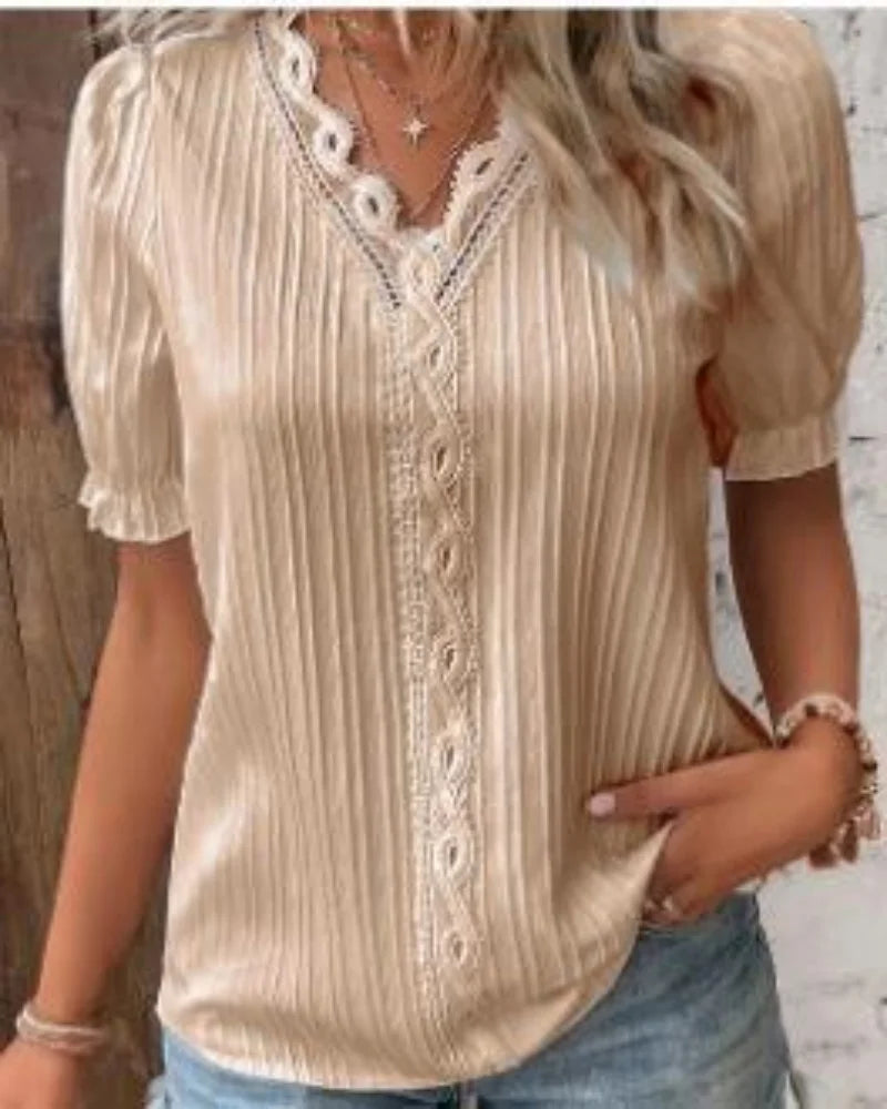 2023 Fashion Women Summer Solid Color T-Shirt Hollow Out Design Lace Decor V-Neck Short Sleeve Casual Loose Pullovers Top Tee