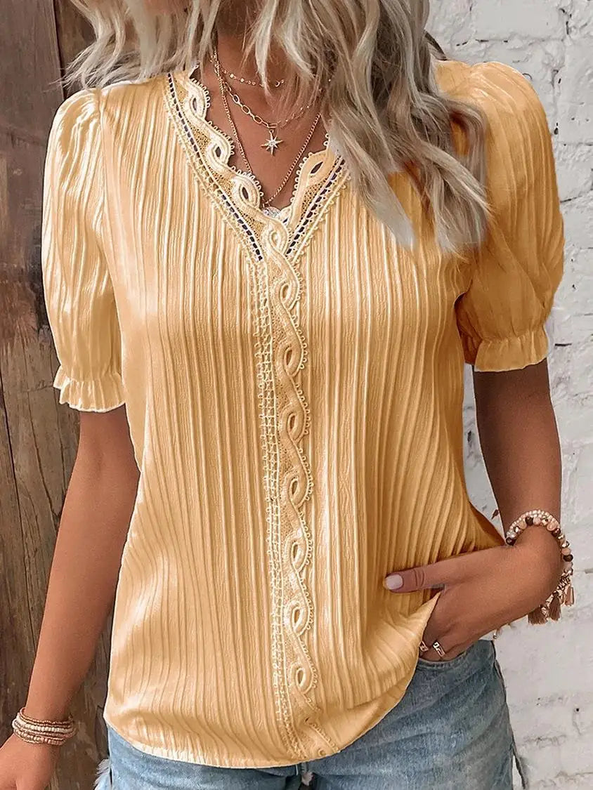 2023 Fashion Women Summer Solid Color T-Shirt Hollow Out Design Lace Decor V-Neck Short Sleeve Casual Loose Pullovers Top Tee